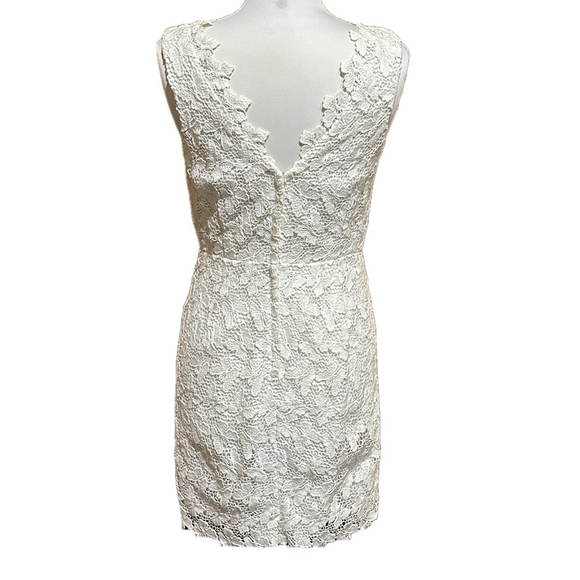 Lilly Pulitzer Reeve Resort White Papillion Sheath Dress Size 8 - EUC - Picture 6 of 9